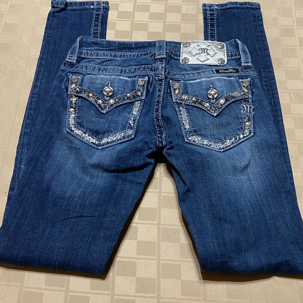 Miss Me Women's Signature Ankle Skinny Jeans 24 X 29 Bling Low Rise Medium Wash.